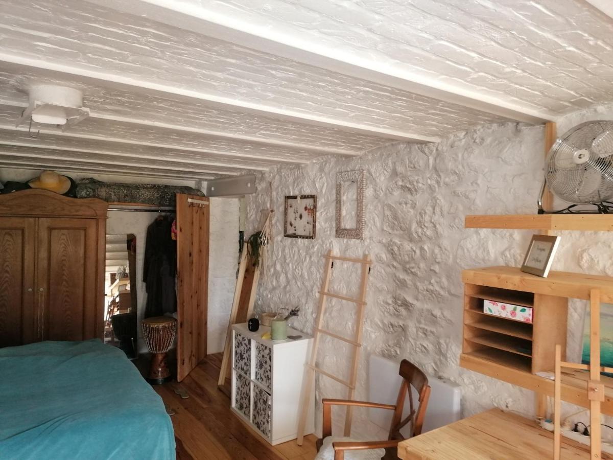 La Grange En Champagne Bed & Breakfast Hermonville ภายนอก รูปภาพ